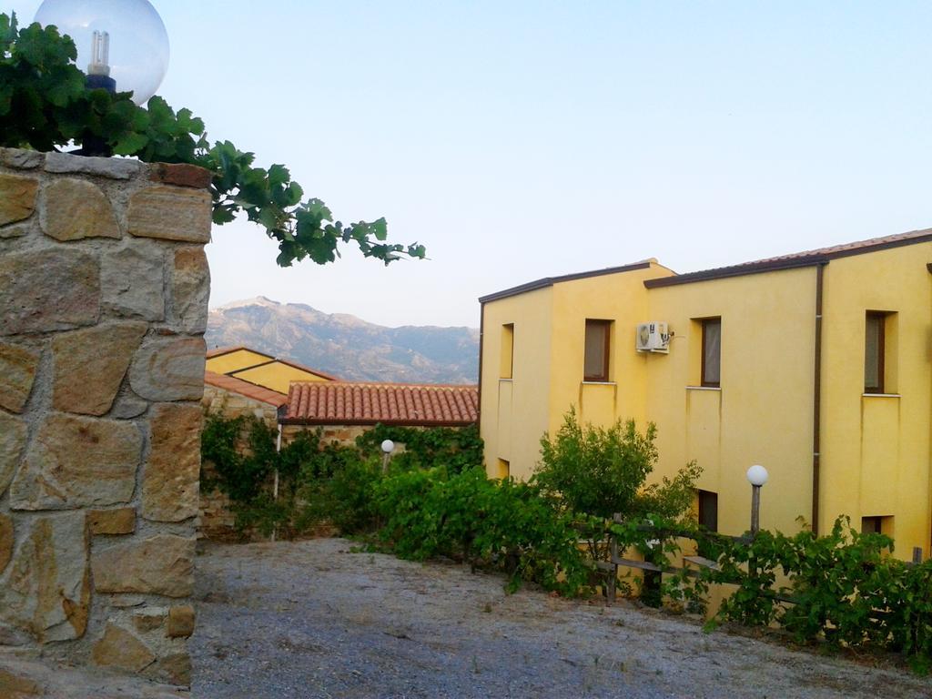 Villaggio Dei Balocchi Castelbuono  Exteriör bild